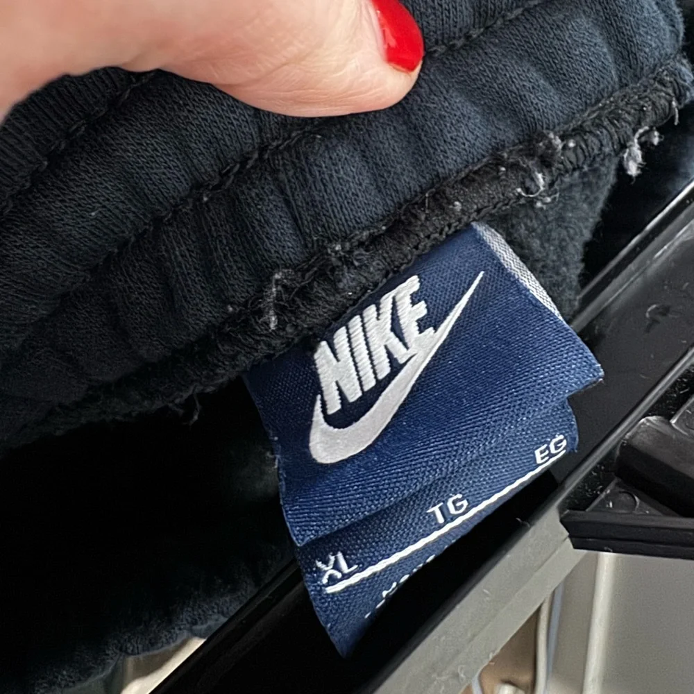 Nike Dri-FIT Oversized Fleece Pants Size XL